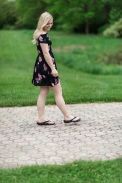 'Powerstep' Women's ArchWear™ Sandal - Black -Outdoor Clothing Shop black womens sandal walk 1024x1024@2x