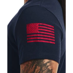 'Under Armour' Women's Freedom United T-Shirt - Academy / Red -Outdoor Clothing Shop s7.V5 1370120 408 SIDEDET 1024x1024@2x